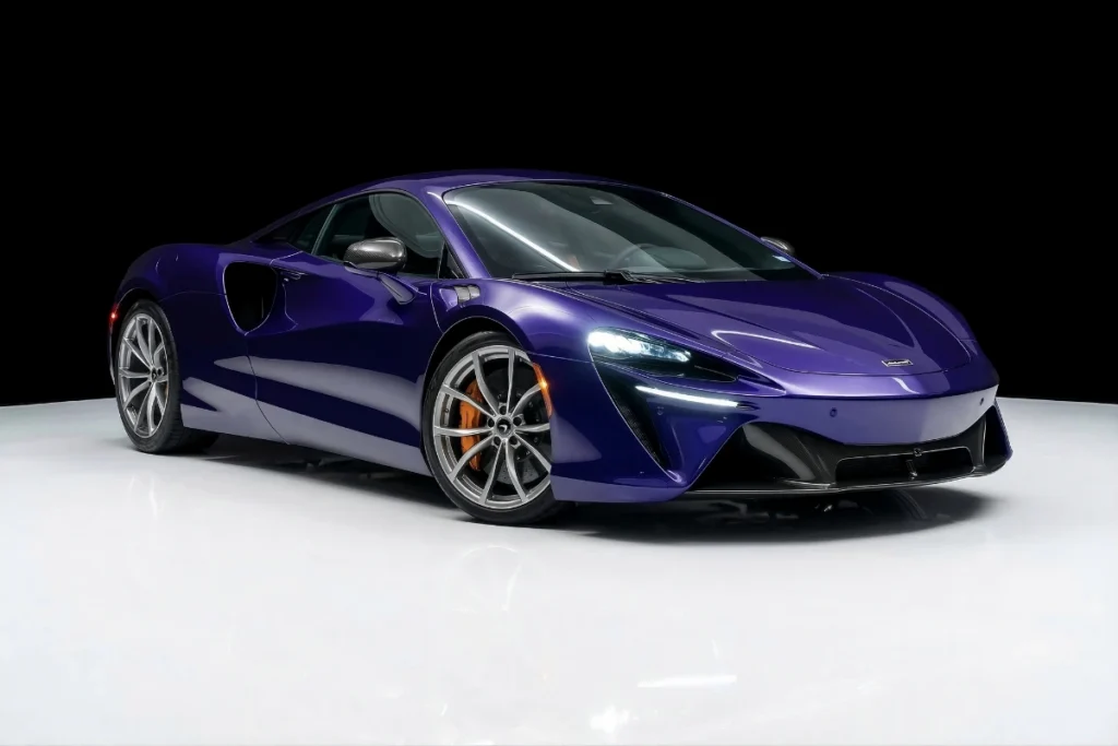 McLaren Artura in Luxe AF Motors' Luxury Car Rental Collection